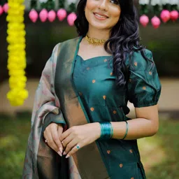 Suha Women Regular Kurta with Trousers & With Dupatta image 2