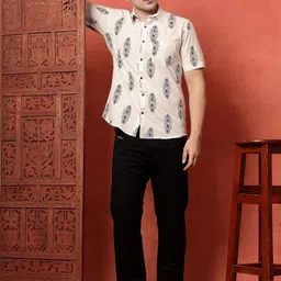 Mast & Harbour Men Classic Printed Casual Shirt image 3