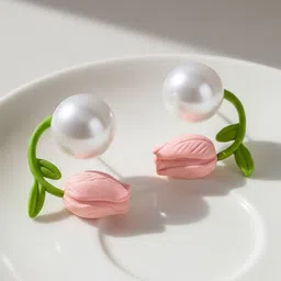 SZN Floral Studs Earrings image 5