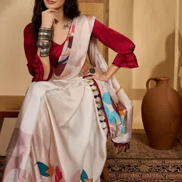 all about you Abstract Printed Saree image 5