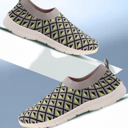 SPRENGE Boys Printed Slip-On Lightweight Slip-On Sneakers-picture-25