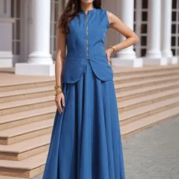 Murcia Mandarin Collar Sleeveless Waistcoat With Skirt image 1