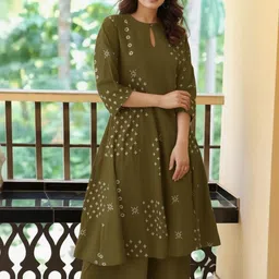 DIVASTRI Women Ethnic Motifs Printed Regular Kurta with Palazzos image 4