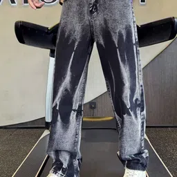 StyleCast Men Straight Fit Mid-Rise Heavy Fade Cotton Jeans-picture-56