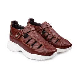 Bxxy Men Textured Shoe-Style Sandals-picture-32