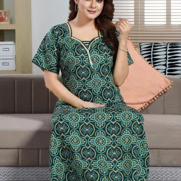 Inner Beats Women Green Nightdress-image-96