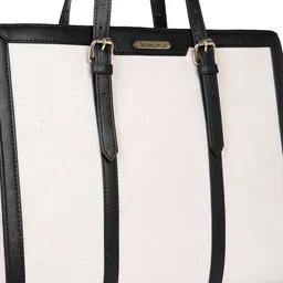 Womanix Handheld Bag image 3