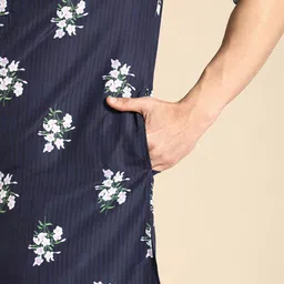 Anouk Men Navy Blue Floral Printed Kurta image 4