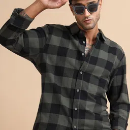 StitchX Men Dark Green Full Sleeve Brushed Cotton Buffalo Checkered Shirt-image-3