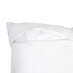 Ode & Cleo Green & White Set of 2 Embroidered Square Cushion Covers image 5