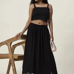 BODYFIGURE Mid Rise Flared Saree Shapewear image 4