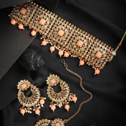 Priyaasi Gold-Plated Peach & White Kundan Studded & Beaded Jewellery Set-image-77