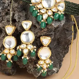 KARATCART Gold-Plated Green Stone Beaded & Kundan Studded Jewellery Set-picture-36