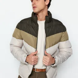 Trendyol Colourblocked Stand Collar Puffer Jacket-image-30