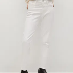 MANGO Women Sustainable White Mar Straight Fit Ecowash Mid-Rise Stretchable Jeans-picture-15