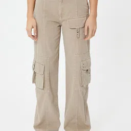 Koton Women Straight Fit Mid-Rise Clean Look Cotton Cargo Style Jeans-image-19