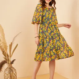 Marie Claire Yellow Floral Printed Square Neck Puff Sleeve Fit & Flare Tiered Dress-picture-33