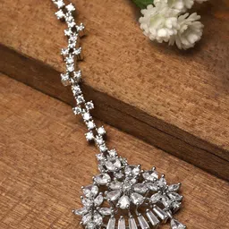 KARATCART Silver-Plated American Diamond-Studded Maang Tikka-picture-46