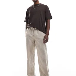 SMAN Men Solid Round Neck Cotton Oversized T-shirt image 4