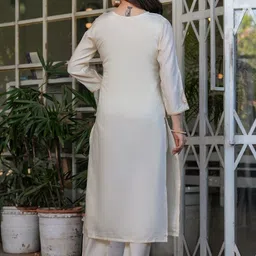 Lookmark Ethnic Motifs Embroidered Zari Straight Chanderi Silk Kurta & Trouser & Dupatta image 4