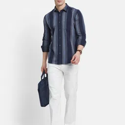 METTLE Men Spread Collar Vertical Striped Cotton Casual Shirt image 2