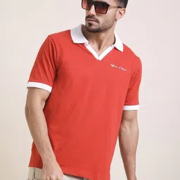 Difference of Opinion Men Printed Polo Collar T-shirt image 3