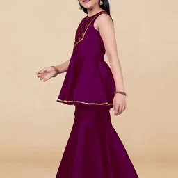 FASHION DREAM Girls Ethnic Motifs Embroidered Empire Kurti with Sharara image 4