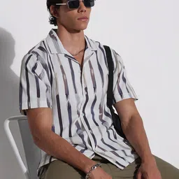 SHOWOFFFF Men Vertical Stripes Striped Comfort Casual Shirt-picture-25