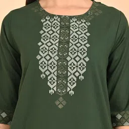 Marcia Women Ethnic Motifs Embroidered Thread Work Kurta image 4