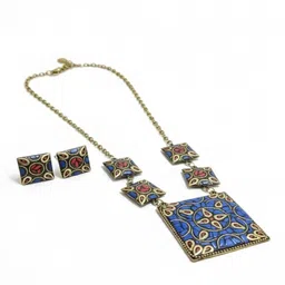 PANASH Gold-Plated Artificial Stones Studded Necklace With Earrings image 5