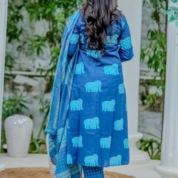 Deeps Fashion Women Printed Angrakha Pure Cotton Kurta with Harem Pants & Dupatta image 4
