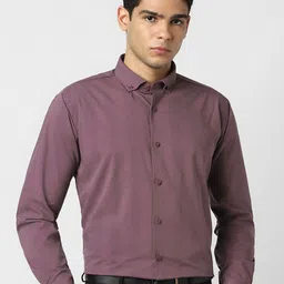 Van Heusen Spread Collar Long Sleeves Slim Fit Formal Shirt image 3