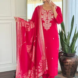 AG TEXTILE Women Ethnic Motifs Embroidered Regular Thread Work Chanderi Silk Kurta with Salwar & With Dupatta image 5