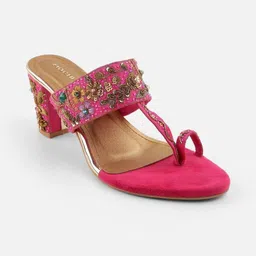 Mochi Fashion-picture-23