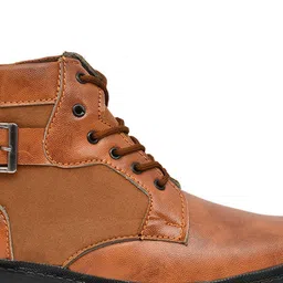 ARIWA Men Textured Casual Regular Boots image 2