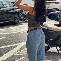 LULU & SKY Print Crop Top image 3