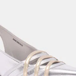 Forever Glam by Pantaloons PU Kitten Sandals image 5