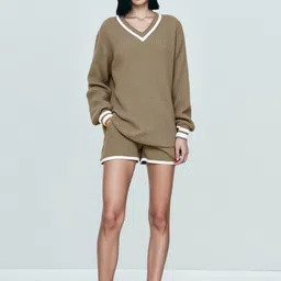 Mast & Harbour Self-Design V-Neck Sweater With Shorts Co-Ords-image-40