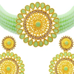 Women Click Gold Plated Stones Studded & Beaded Jewellery Set image 4