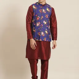 SOJANYA Men Maroon Regular Kurta with Churidar & Nehru Jacket-picture-43