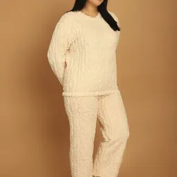 TAG 7 Women Night suit image 3