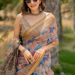 KALINI Floral Zari Saree-picture-20