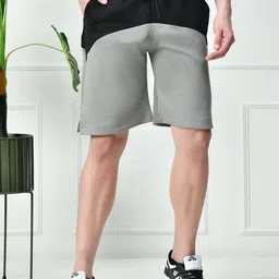 Bildos Men Colourblocked Shorts-picture-36
