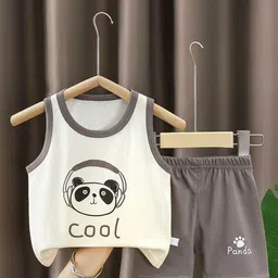 StyleCast x Revolte Boys Printed Round Neck Pure Cotton T-shirt With Shorts-picture-4