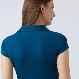 SZN Crop Top image 4