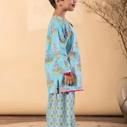 Readiprint Girls Floral Printed Mirror Work V-Neck Pure Cotton Straight Kurta with Sharara image 2