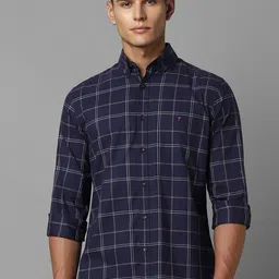 Louis Philippe Sport Men Button-Down Collar Checked Cotton Slim Fit Casual Shirt-picture-36