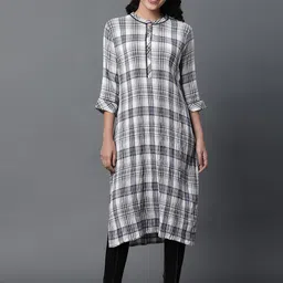 AURELIA Checked Mandarin Collar Pure Cotton Straight Kurta With Trouser-image-15