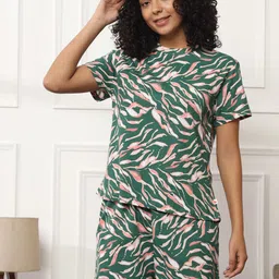 Bannos Swagger Floral Printed Pure Cotton T-shirt With Shorts image 1