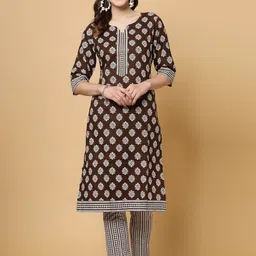KALINI Floral Printed Regular Straight Kurta With Trousers-image-32